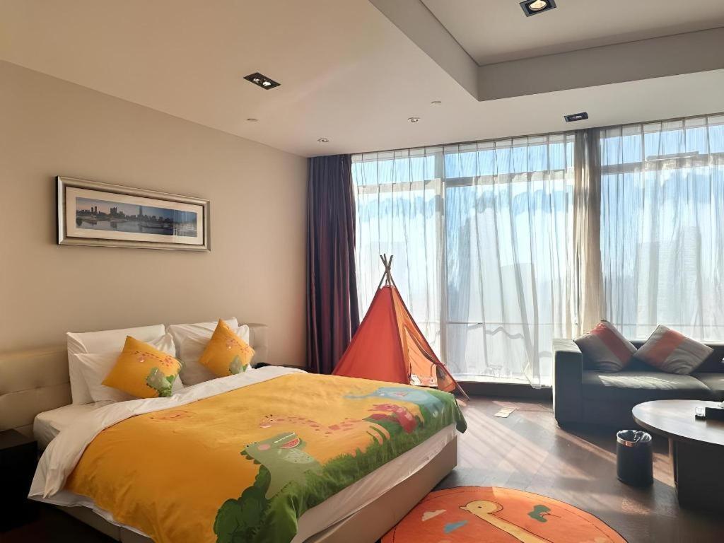 Grand Madison Qingdao Harbour-View Central（Former Qingdao Farglory Hotel） Exterior photo